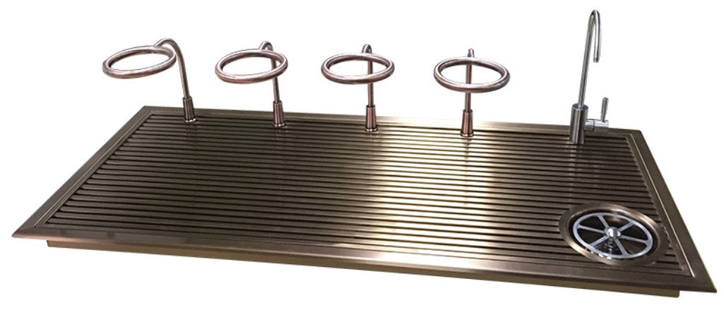 Rinzer for rinsing and cleaning cups with for dripping coffee