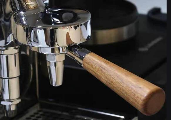 Portafilter handle for tea on espresso machines